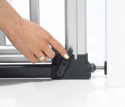 Built-in pressure indicators and tension lever